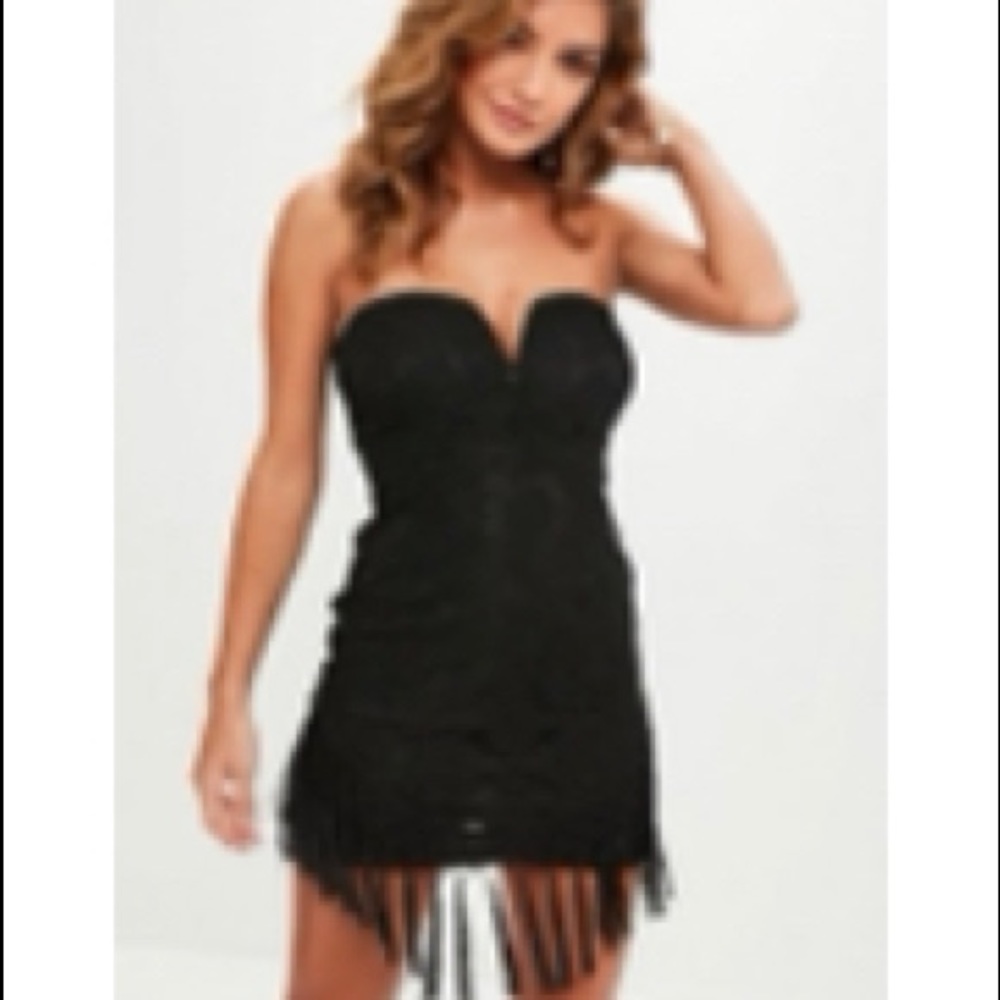 New never worn plunge lace dress